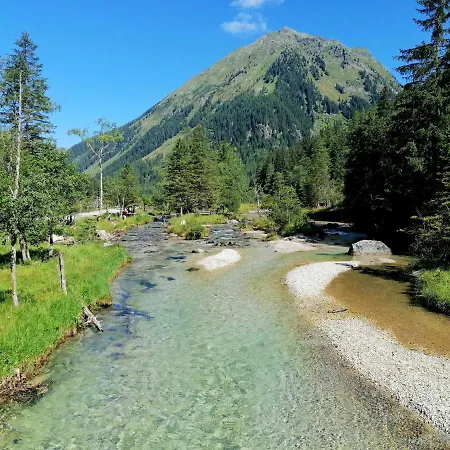 Bauer * 玛利亚普法尔